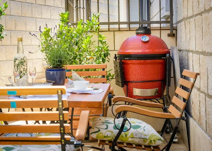 Antonella Lägenhet *